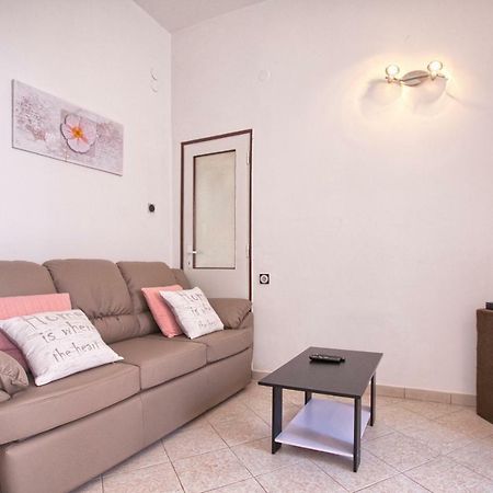 Apartment Rosy Pula Exterior foto