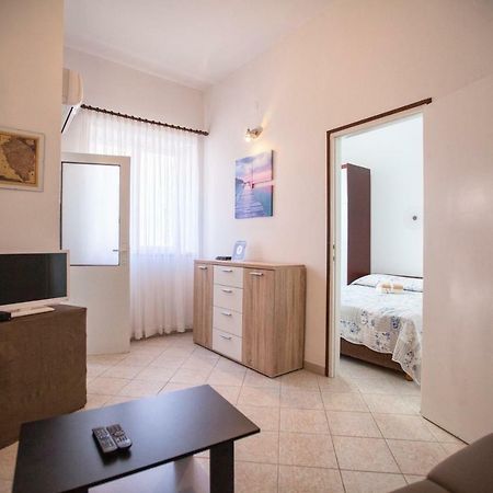 Apartment Rosy Pula Exterior foto